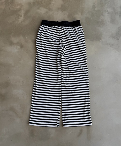 SHAGGIE(シャギー)の「カラフルボタンボーダーロングパンツ(デニムパンツ・レディース・ブラック/ネイビー/グレー・SMALL/MEDIUM)」の12枚目の写真