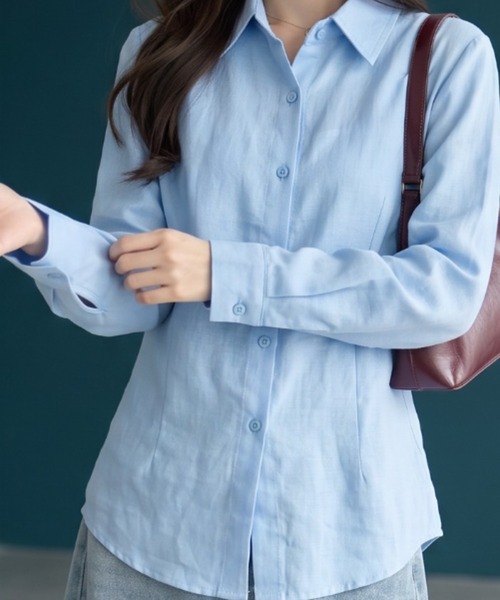 umune(ウムネ)の「バックレースアップストライプシャツ 長袖 レギュラーカラー シャツブラウス 細ストライプ ウエストシェイプ 美シルエット きれいめ オフィスカジュアル(シャツ/ブラウス・レディース・サックスブルー/ホワイト×ブラック/オフホワイト・FREE)」の4枚目の写真