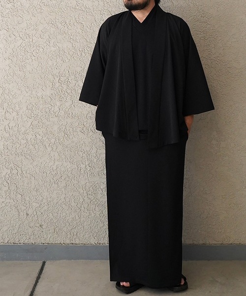 和ROBE(ワローブ)の「2026夏 WAROBE / WA Y SHIRT SUMMER(浴衣・メンズ・ブラック・2/3)」の4枚目の写真