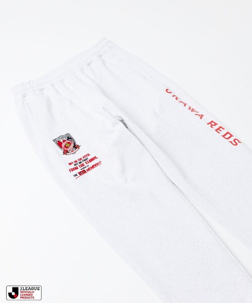 FREAK'S STORE(フリークスストア)の「FREAK’S STORE/フリークスストア J.LEAGUE × FREAK’S STORE 別注SUPPORTERS SWEAT PANTS【浦和レッズ】(その他パンツ・メンズ・ライトグレー・MEDIUM/LARGE)」の16枚目の写真