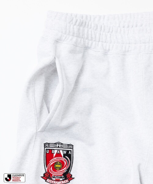 FREAK'S STORE(フリークスストア)の「FREAK’S STORE/フリークスストア J.LEAGUE × FREAK’S STORE 別注SUPPORTERS SWEAT PANTS【浦和レッズ】(その他パンツ・メンズ・ライトグレー・MEDIUM/LARGE)」の10枚目の写真