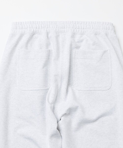 FREAK'S STORE(フリークスストア)の「FREAK’S STORE/フリークスストア J.LEAGUE × FREAK’S STORE 別注SUPPORTERS SWEAT PANTS【浦和レッズ】(その他パンツ・メンズ・ライトグレー・MEDIUM/LARGE)」の7枚目の写真