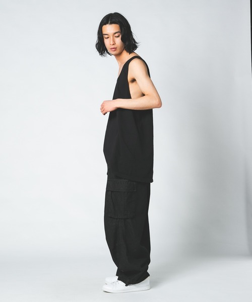 LOS ANGELES APPAREL(ロサンゼルスアパレル)の「【LOS ANGELES APPAREL/ロサンゼルスアパレル】 【綿100% 吸水性・可動性に優れ着心地抜群】1815GD 6.5オンス クラシックタンクトップ 厚手 無地 USA製 アメリカ製 インナー レイヤード(タンクトップ・メンズ・ブラック/ホワイト・MEDIUM/X-LARGE)」の9枚目の写真
