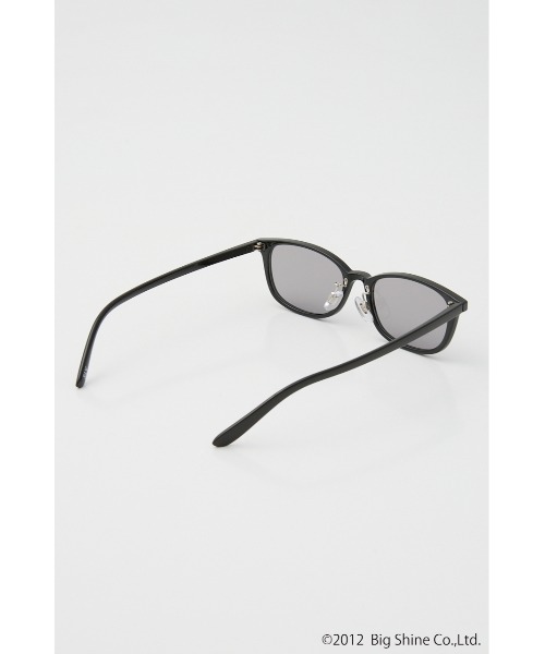 SLY(スライ)の「【noeyedia】SQUARE EYEWEAR ノーアイディアスクエアアイウェア 秋服 冬服(サングラス・レディース・ブラウン/ブラック・FREE)」の7枚目の写真