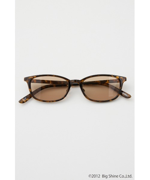 SLY(スライ)の「【noeyedia】SQUARE EYEWEAR ノーアイディアスクエアアイウェア 秋服 冬服(サングラス・レディース・ブラウン/ブラック・FREE)」の8枚目の写真