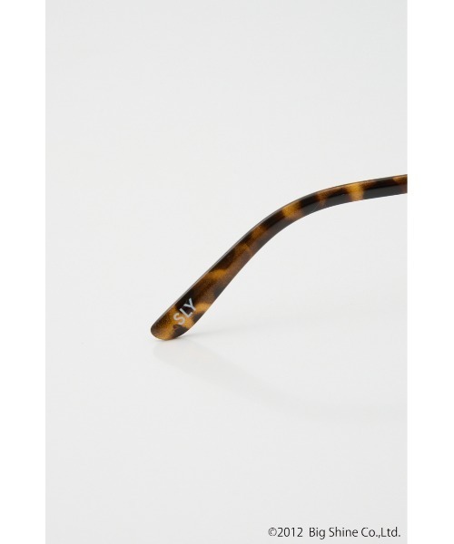 SLY(スライ)の「【noeyedia】SQUARE EYEWEAR ノーアイディアスクエアアイウェア 秋服 冬服(サングラス・レディース・ブラウン/ブラック・FREE)」の13枚目の写真