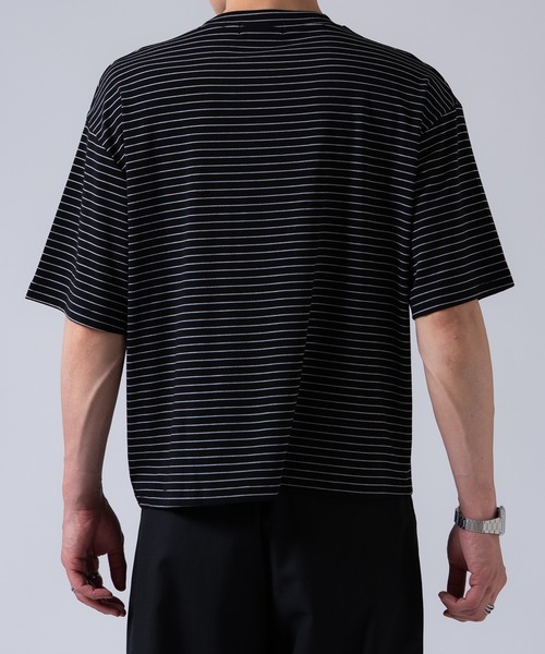 OXA(オグザ)の「ショート丈 半袖 細ボーダーTシャツ OXA(Tシャツ/カットソー・メンズ・ブラック/ネイビー/ホワイト・MEDIUM/LARGE)」の6枚目の写真