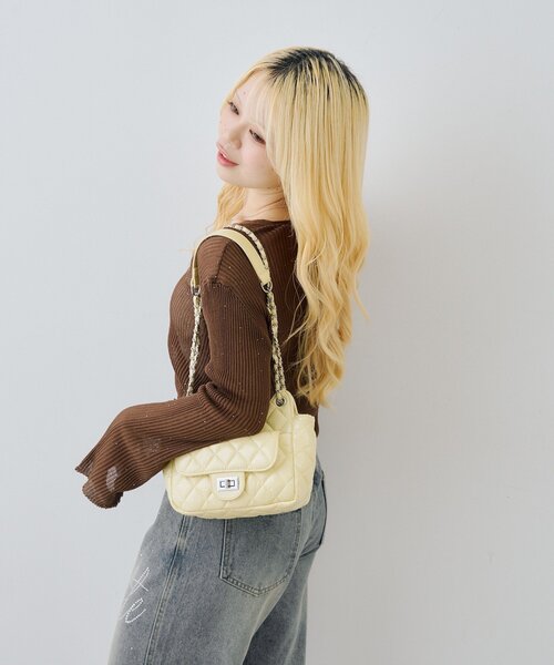 Another Branch olive des olive（アナザーブランチオリーブデオリーブ）の「シアーベルスリーブスパンコールカーディガン（カーディガン/ボレロ・レディース・ブラック/ブラウン/アイボリー・FREE）」の10枚目の写真