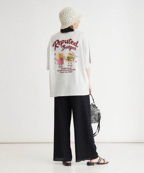 HONEYSUCKLE ROSE（ハニーサックルローズ）の「ハンバーガーバックプリントTシャツ（Tシャツ/カットソー・レディース・アイボリー/ネイビー・04/05）」の9枚目の写真