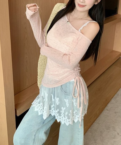 meJane(ミージェーン)の「アシンメトリ―リボンアップ シアーテレコトップス × 幅広レース刺繍キャミソール アンサンブル(アンサンブル・レディース・ベビーピンク/ミント/ホワイト・FREE)」の1枚目の写真