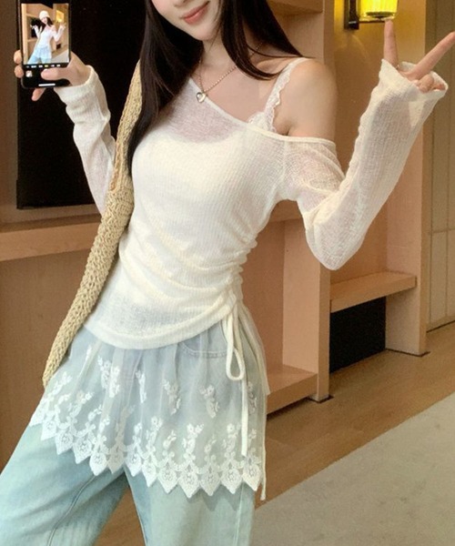 meJane(ミージェーン)の「アシンメトリ―リボンアップ シアーテレコトップス × 幅広レース刺繍キャミソール アンサンブル(アンサンブル・レディース・ベビーピンク/ミント/ホワイト・FREE)」の7枚目の写真