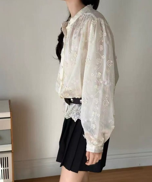 FLINEA（フリネア）の「レーススタンドカラー刺繍長袖ブラウス（シャツ/ブラウス・レディース・ホワイト/ベージュ・FREE）」の12枚目の写真