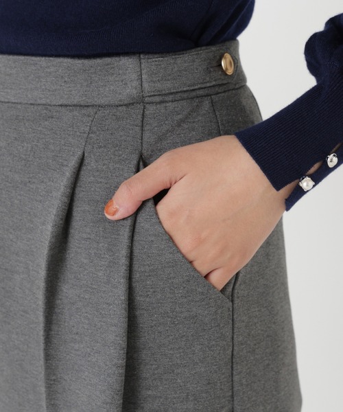 NATURAL BEAUTY BASIC(ナチュラルビューティーベーシック)の「ポンチストレッチワイドパンツ(その他パンツ・レディース・ブラック/チャコールグレー・MEDIUM/SMALL)」の21枚目の写真