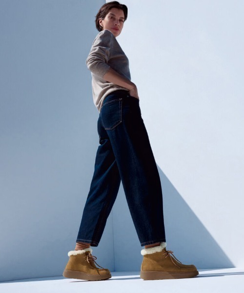 fitflop(フィットフロップ)の「【fitflop】GEN-FF スエード シアリング レースアップ ブーツ(ブーツ・レディース・タン/ブラック/ベージュ系・US5/US8)」の17枚目の写真