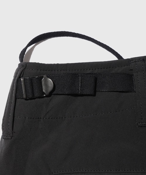 ADAM ET ROPE'(アダムエロペ)の「ブラックミリタリー カーゴパンツ(その他パンツ・メンズ・ブラック・L/M)」の9枚目の写真