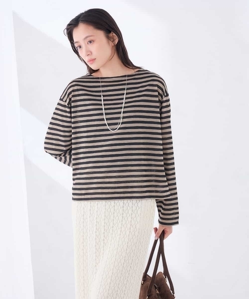 a.v.v（アーヴェヴェ）の「シアー ボーダー プルオーバー（Tシャツ/カットソー・レディース・アイボリー/モカ・39）」の13枚目の写真