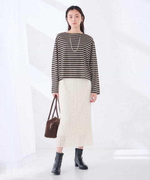 a.v.v（アーヴェヴェ）の「シアー ボーダー プルオーバー（Tシャツ/カットソー・レディース・アイボリー/モカ・39）」の16枚目の写真