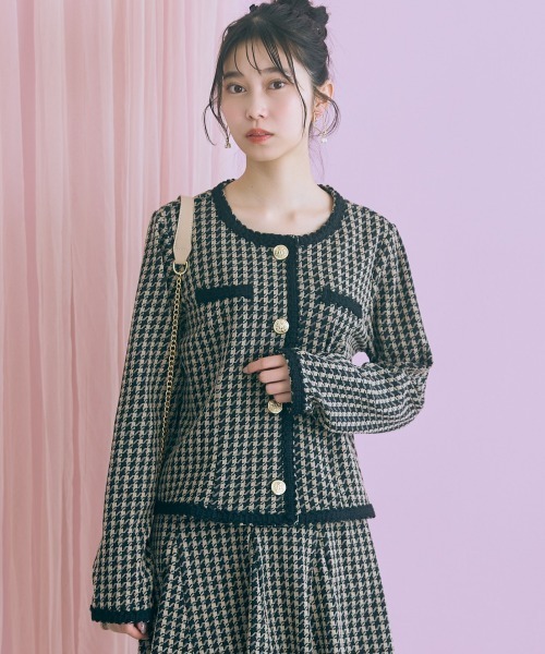 marun(マルン)の「<大きいサイズ>千鳥チェックジャガードジャケット風カーディガン marun(カーディガン/ボレロ・レディース・ブラック/ブラウン・5L/4L/3L/LL/L)」の15枚目の写真