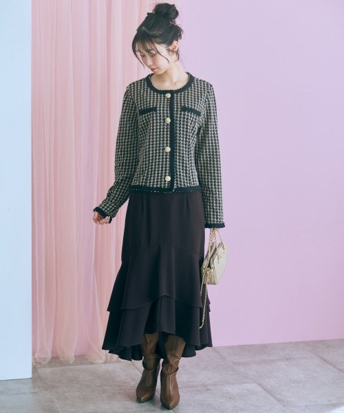 marun(マルン)の「<大きいサイズ>千鳥チェックジャガードジャケット風カーディガン marun(カーディガン/ボレロ・レディース・ブラック/ブラウン・5L/4L/3L/LL/L)」の17枚目の写真