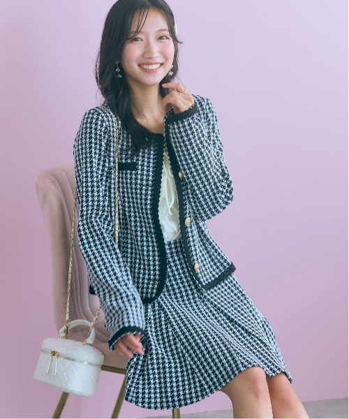 marun(マルン)の「<大きいサイズ>千鳥チェックジャガードジャケット風カーディガン marun(カーディガン/ボレロ・レディース・ブラック/ブラウン・5L/4L/3L/LL/L)」の10枚目の写真