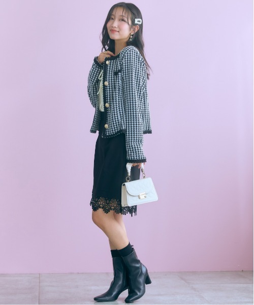 marun(マルン)の「<大きいサイズ>千鳥チェックジャガードジャケット風カーディガン marun(カーディガン/ボレロ・レディース・ブラック/ブラウン・5L/4L/3L/LL/L)」の14枚目の写真