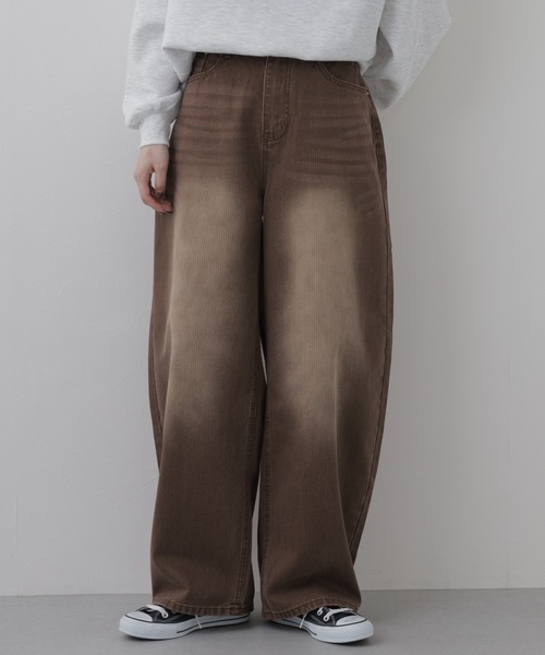 EGLANTINE(エグランティーヌ)の「EGLANTINE ヒッコリーデニムパンツ(デニムパンツ・レディース・インディゴブルー/ブラウン・38)」の9枚目の写真