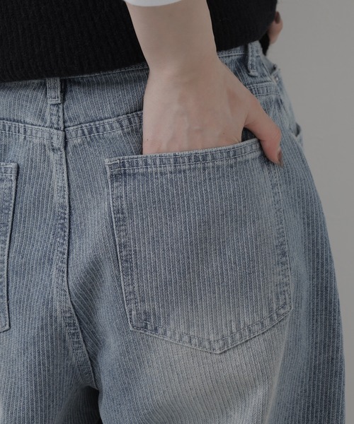 EGLANTINE(エグランティーヌ)の「EGLANTINE ヒッコリーデニムパンツ(デニムパンツ・レディース・インディゴブルー/ブラウン・38)」の4枚目の写真