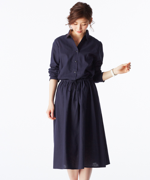 IEDIT（イディット）の「ミルブロウズ　ワンピースみたいに着られるコットンリネンのシャツ＆スカートセットアップ / シャツワンピース（シャツワンピース・レディース・ベージュ/ネイビー・XX-LARGE/LARGE/SMALL/MEDIUM/X-LARGE）」の2枚目の写真