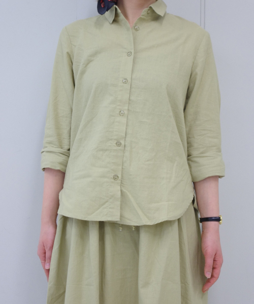 IEDIT（イディット）の「ミルブロウズ　ワンピースみたいに着られるコットンリネンのシャツ＆スカートセットアップ / シャツワンピース（シャツワンピース・レディース・ベージュ/ネイビー・XX-LARGE/LARGE/SMALL/MEDIUM/X-LARGE）」の15枚目の写真