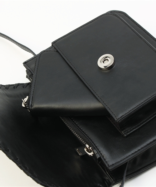 MOUSSY（マウジー）の「STITCH SMALL BAG（ショルダーバッグ・レディース・ベージュ/ライトブルー/ブラック・FREE）」の8枚目の写真