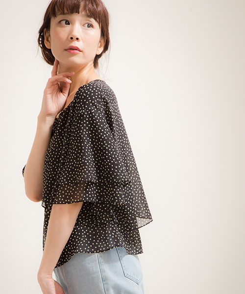 Banner Barrett（バナーバレット）の「ドットフレアブラウス（シャツ/ブラウス・レディース・ホワイト×ブラック/ブラック×ブルー・38）」の3枚目の写真