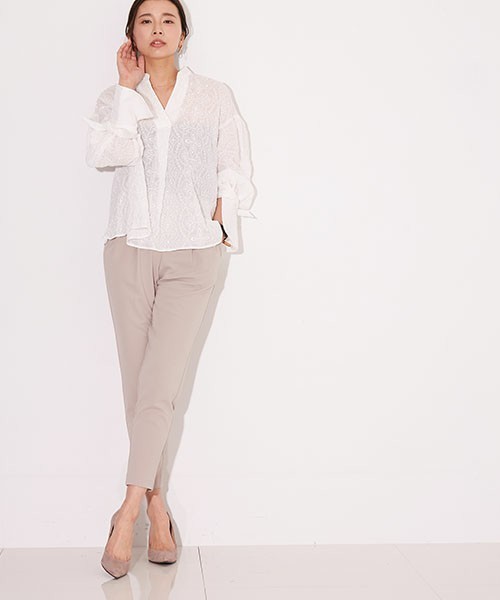 STUDIOUS（ステュディオス）の「2タッククロップドパンツ（スラックス・レディース・ブラック/ベージュ・36/38/34）」の11枚目の写真