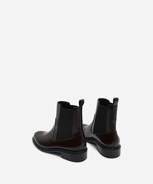CHARLES & KEITH(チャールズ & キース)の「ベーシックチェルシーブーツ / BASIC CHELSEA BOOTS(ブーツ・レディース・ブラウン/ブラック/マルチ・23cm/22.5cm/24.5cm/23.5cm/25cm/25.5cm)」の13枚目の写真