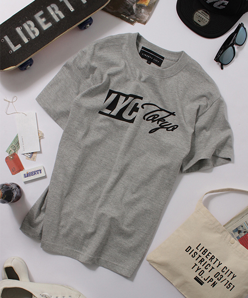 LIBERTY CITY（リバティシティ）の「【LIBERTY CITY/リバティーシティ】 [LYC TOKYO] Tシャツ（Tシャツ/カットソー・メンズ・ホワイト/グレー/ブラック・LARGE/MEDIUM/SMALL）」の3枚目の写真