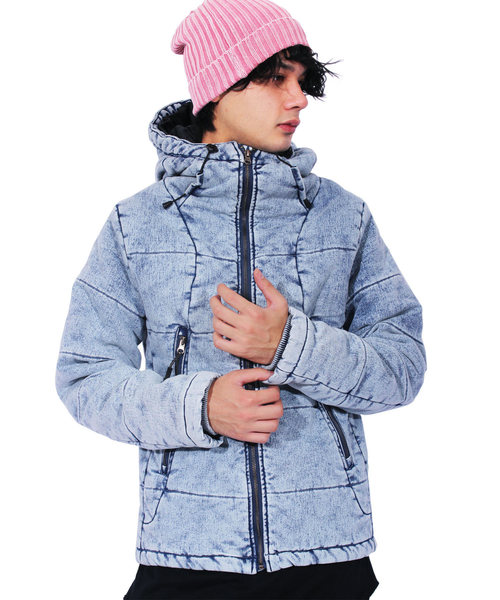 ８(eight)（エイト）の「デニム 中綿 ジャケット フード付き ブルゾン（ダウンジャケット/コート・メンズ・ブルー系その他/ワンウォッシュ/ケミカルウォッシュ・MEDIUM/LARGE/X-LARGE）」の3枚目の写真