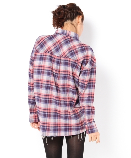 Chico（チコ）の「チェックシャツワンピース（シャツ/ブラウス・レディース・ブルー・FREE）」の3枚目の写真