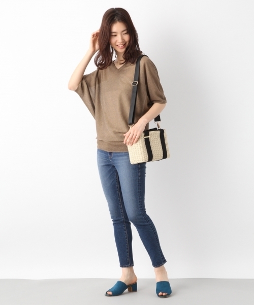 LEPSIM（レプシィム）の「14GヘンケイVプルオーバーSS　784348（ニット/セーター・レディース・ライトベージュ/ブルーグリーン/ブラウン/バーガンディー/ネイビー・FREE）」の11枚目の写真