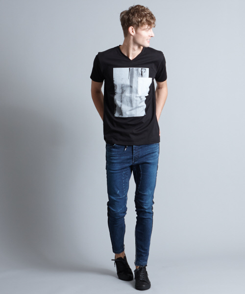 5351 POUR LES HOMMES（ゴーサンゴーイチプールオム）の「カスタムジョガースキニーデニム（デニムパンツ・メンズ・ブラック/インディゴブルー・44/46/48）」の3枚目の写真