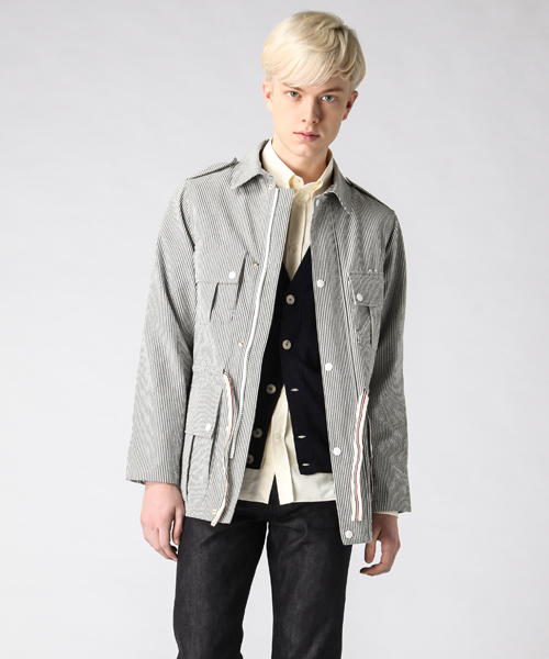 Maison Kitsune（メゾンキツネ）の「SAFARI JACKET SEERSUCKER