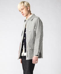 Maison Kitsune（メゾンキツネ）の「SAFARI JACKET SEERSUCKER