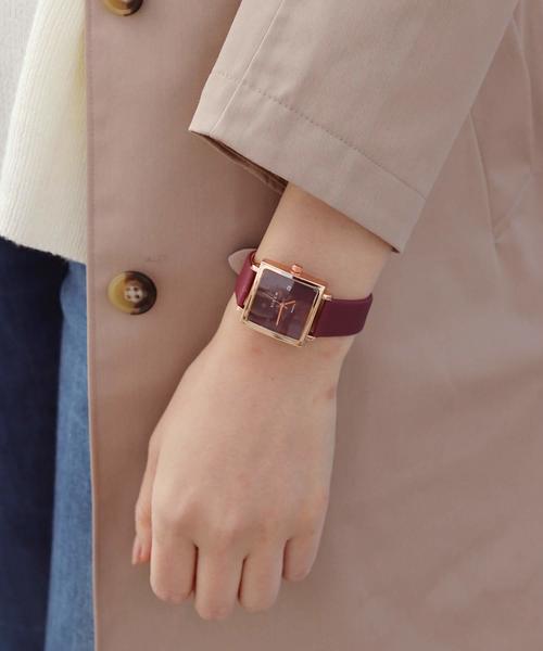 florist（フローリスト）の「【VISER】シンプルレトロカラースクエアウォッチ（アナログ腕時計・レディース・ホワイト/ブラック/パープル/ネイビー/ブラウン・FREE）」の5枚目の写真