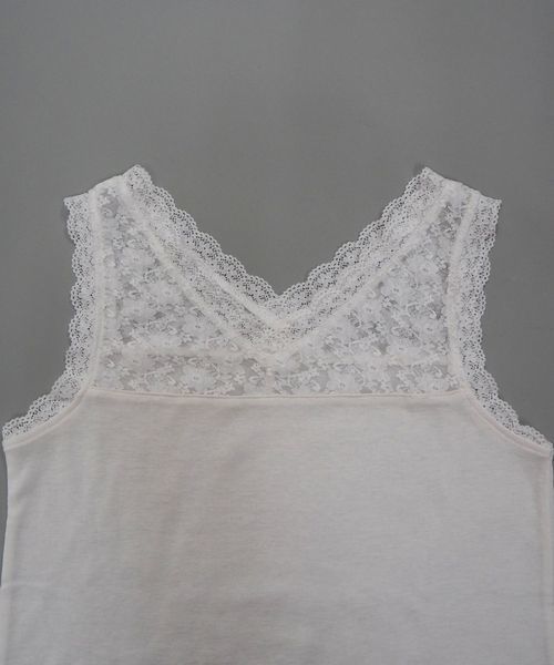 tiptop(ティップトップ)の「Vネックレースタンクトップ(タンクトップ・レディース・オフホワイト/ブラック/サックスブルー・FREE)」の5枚目の写真