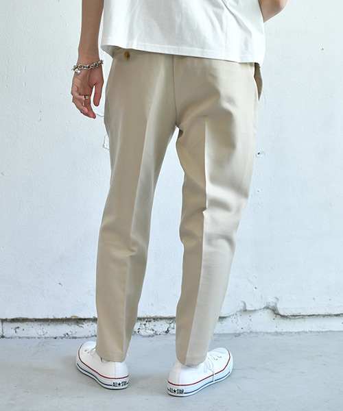 PairPair（ペアペア）の「とろみゆるテーパードイージーパンツ/セットアップ可（その他パンツ・メンズ・ライトベージュ・FREE）」の5枚目の写真