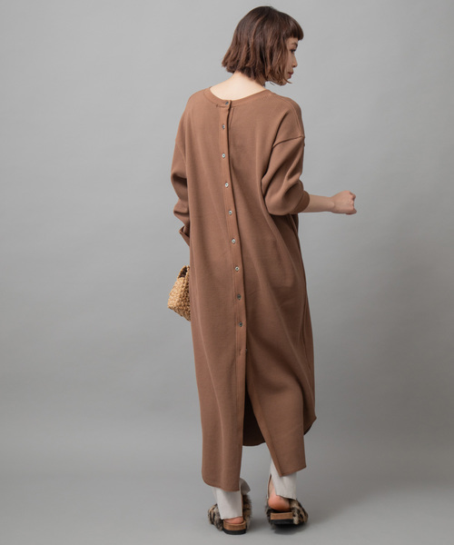 Munich（ミューニック）の「ストレッチワッフル　ロングワンピース（ワンピース・レディース・ブラック/ベージュ/パープル/ブラウン/マスタード・FREE）」の16枚目の写真