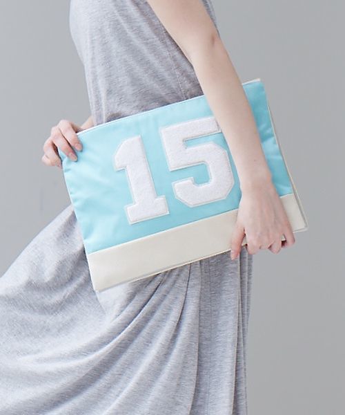 Another Edition(アナザーエディション)の「■AE×VOTAN/T Wappen CLT ◆(クラッチバッグ・レディース・ナチュラル/ライトブルー・フリー)」の1枚目の写真