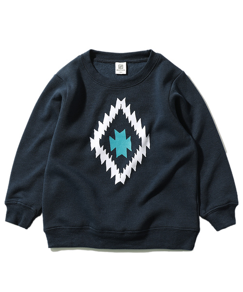 devirock（デビロック）の「デビラボ ロゴプリント裏起毛長袖スウェットトレーナー（スウェット・キッズ・その他1/その他2/その他3/その他4/その他5/その他6/その他7/その他8/その他9/その他10/その他11/その他12/その他13/その他14/その他15/その他16/その他17/その他18/その他19/その他20・80ｃｍ/90cm/110cm/100cm/120cm/130cm/140cm/150cm/160cm）」の11枚目の写真