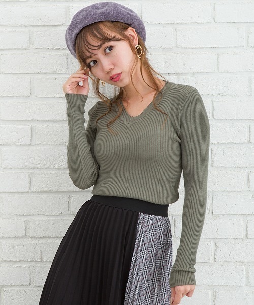 SpRay(スプレイ)の「Vニット(ニット/セーター・レディース・ホワイト/ブラック/レンガ/ブラウン/ライトベージュ/カーキ/パープル・FREE)」の5枚目の写真