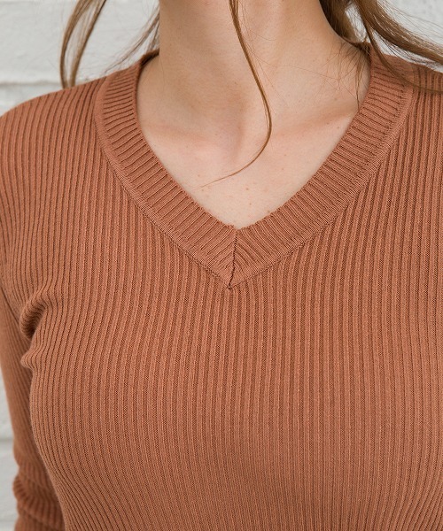 SpRay(スプレイ)の「Vニット(ニット/セーター・レディース・ホワイト/ブラック/レンガ/ブラウン/ライトベージュ/カーキ/パープル・FREE)」の12枚目の写真