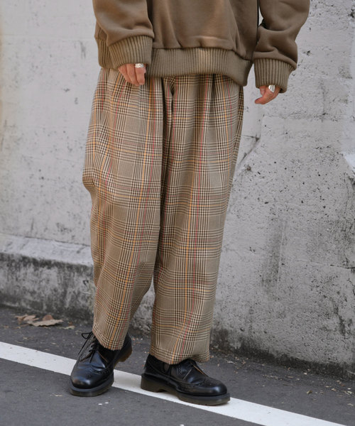kutir（クティール）の「チェックワイドスラックス（その他パンツ・メンズ・ダークブラウン/ベージュ/ネイビー・SMALL/MEDIUM/LARGE）」の6枚目の写真