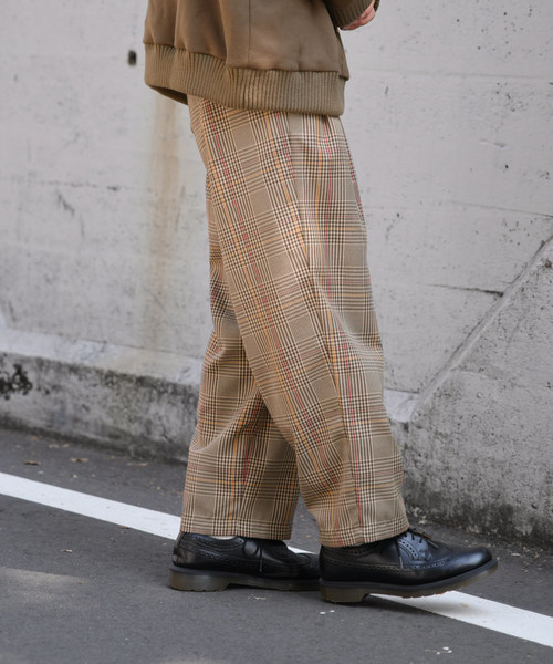 kutir（クティール）の「チェックワイドスラックス（その他パンツ・メンズ・ダークブラウン/ベージュ/ネイビー・SMALL/MEDIUM/LARGE）」の7枚目の写真